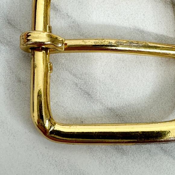 Gold Tone Rounded Simple Basic Belt Buckle - Picture 8 of 9